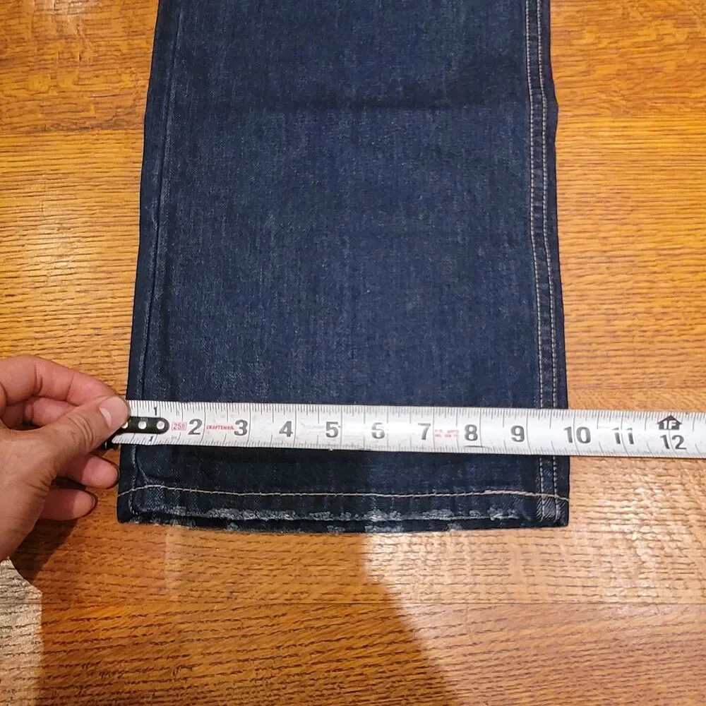Levis rare brooks